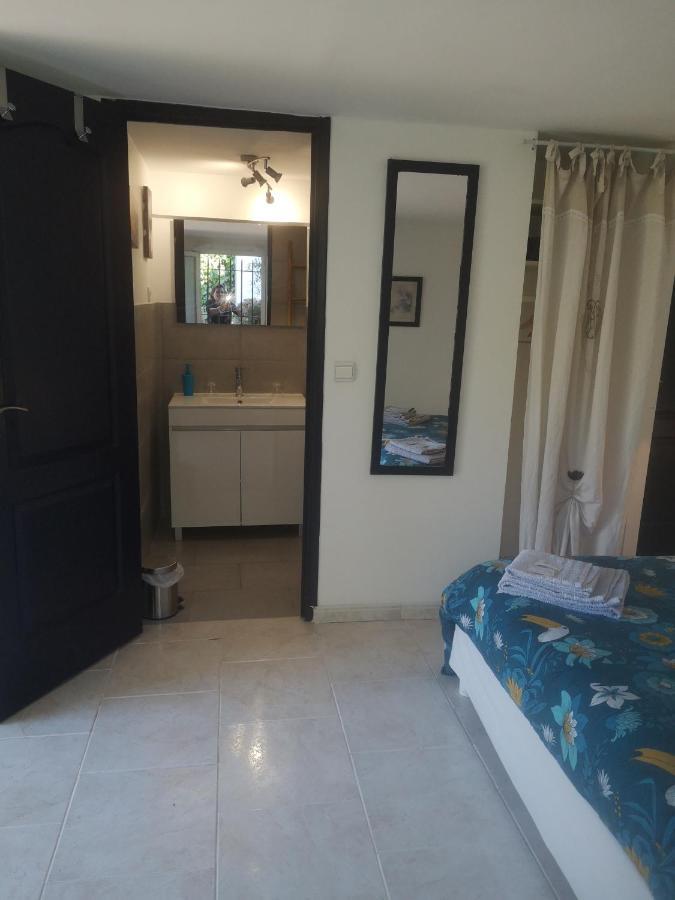 Chambres d'Hôtes Le Mas du Bijou Bleu Puget-sur Argens Extérieur photo