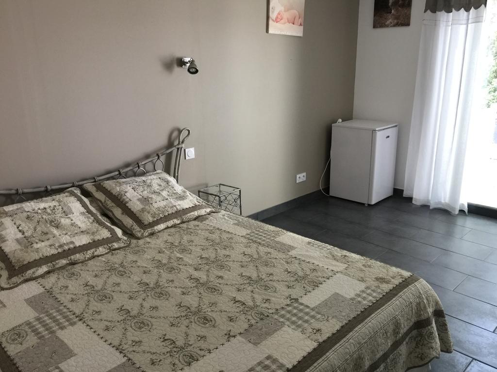 Chambres d'Hôtes Le Mas du Bijou Bleu Puget-sur Argens Extérieur photo