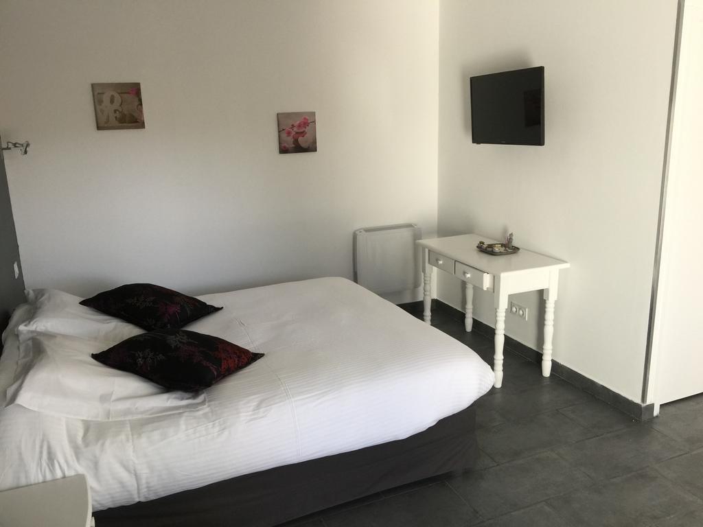 Chambres d'Hôtes Le Mas du Bijou Bleu Puget-sur Argens Extérieur photo