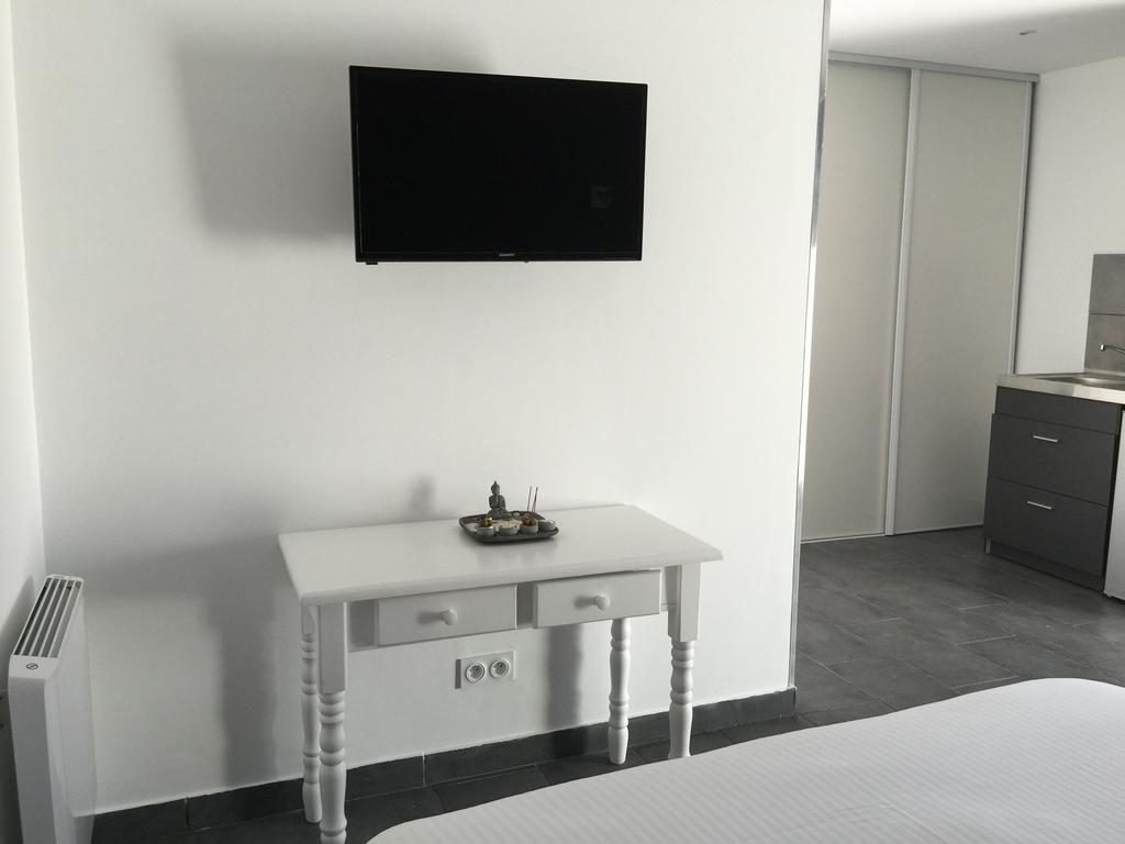 Chambres d'Hôtes Le Mas du Bijou Bleu Puget-sur Argens Extérieur photo