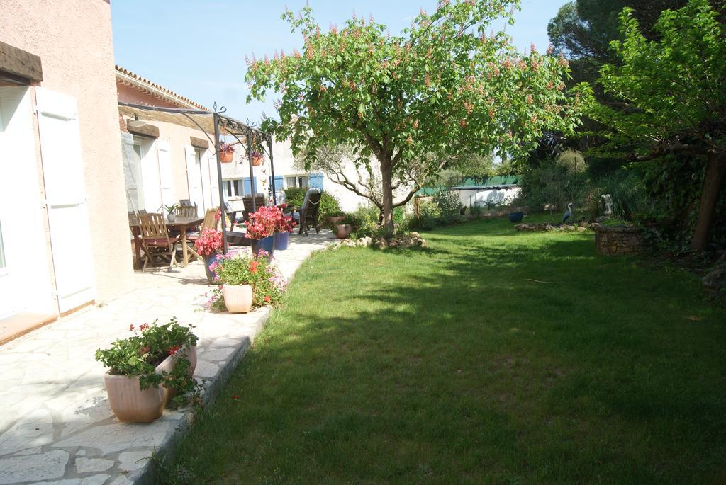 Chambres d'Hôtes Le Mas du Bijou Bleu Puget-sur Argens Extérieur photo
